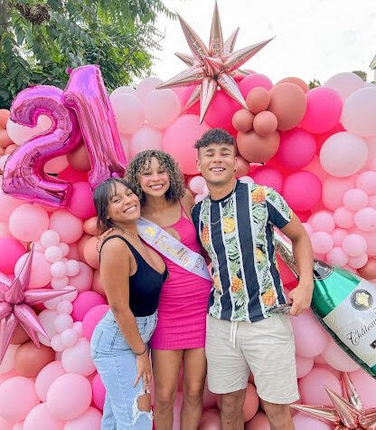 Organic balloon arches