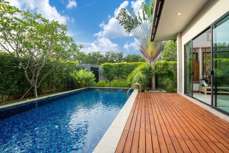 brisbane pool builders