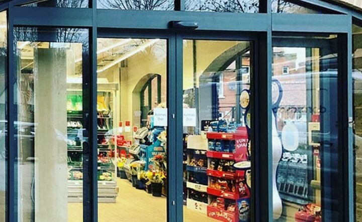 London-Shop-Front-Fitters