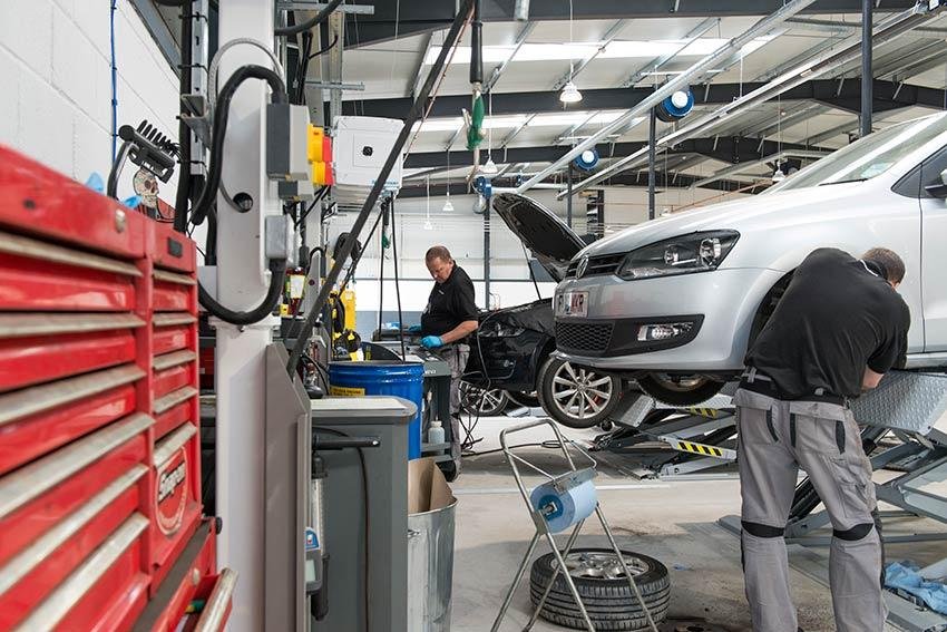 MOT Testing Services and Vehicle