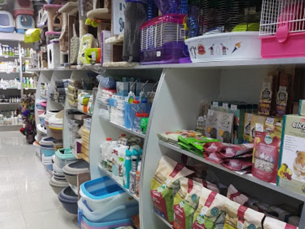 Discover the Best Pet Shops in Ajman for Quality Care and Supplies